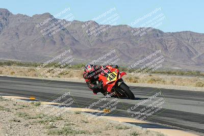 media/Nov-01-2025-CVMA (Sat) [[fc0f7531b8]]/Race 11-Amateur Supersport Open/